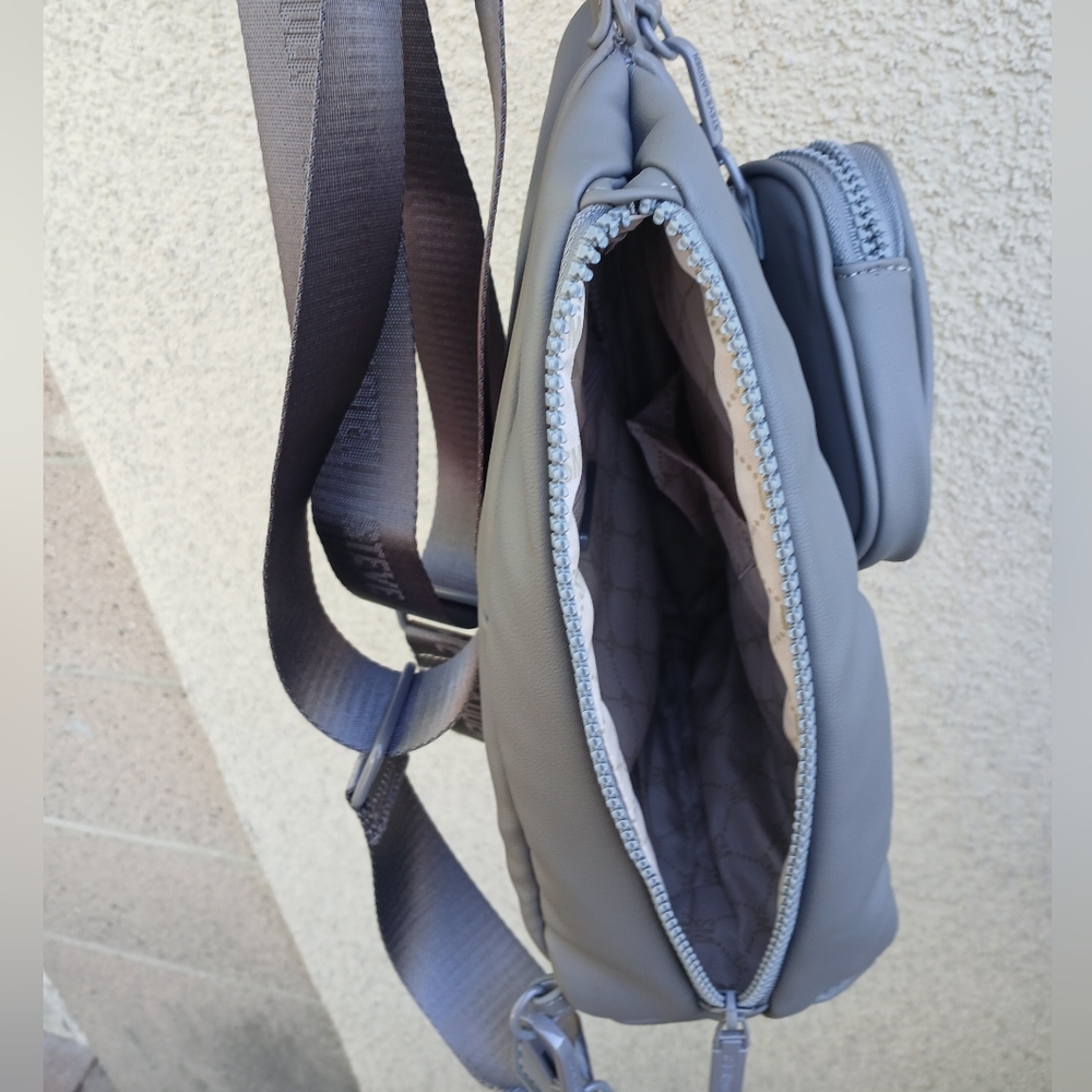 NEW Steve Madden Backpack - Picture 11 of 13